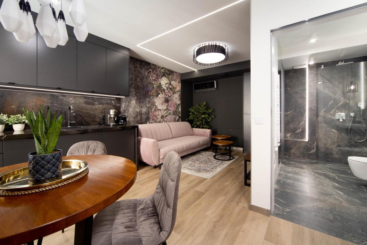 Jacuzzi Apartment Main Square Krakau Exterior foto